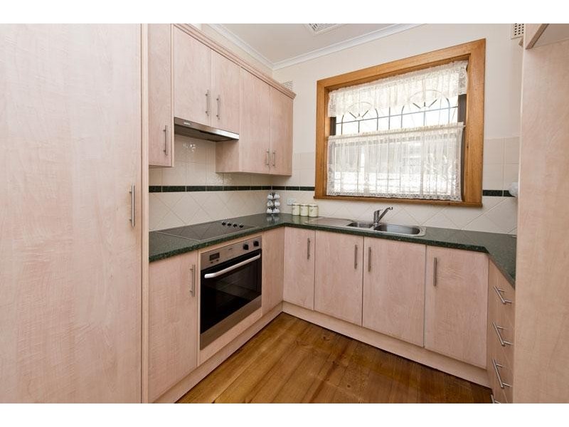 5 Deakin St, Blair Athol SA 5084