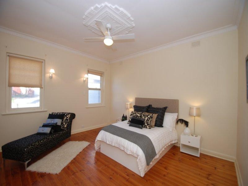 2 Camroc Ave, Prospect SA 5082