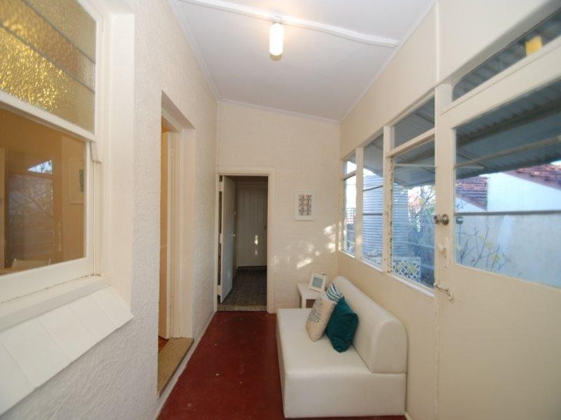 2 Camroc Ave, Prospect SA 5082