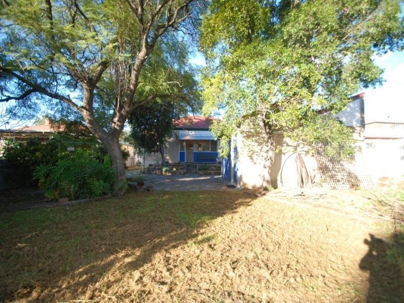 2 Camroc Ave, Prospect SA 5082