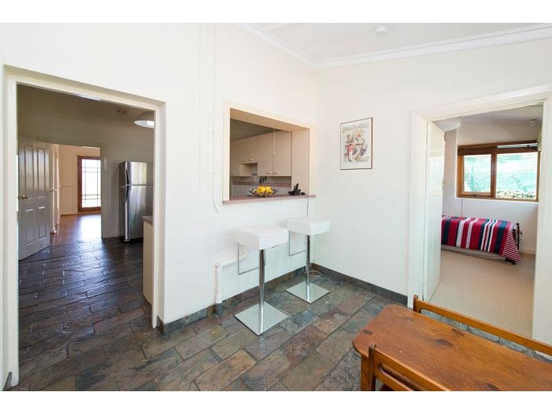 10 North St, Hectorville SA 5073