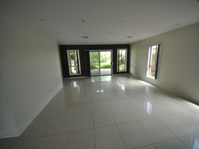 33 Miranda Ave, Kilburn SA 5084