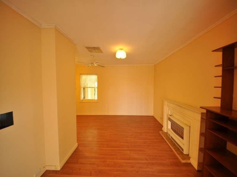 49 Whittington St, Enfield SA 5085