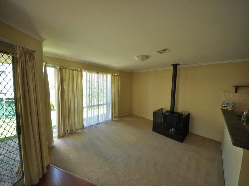 17 Hanbury Ct, Oakden SA 5086