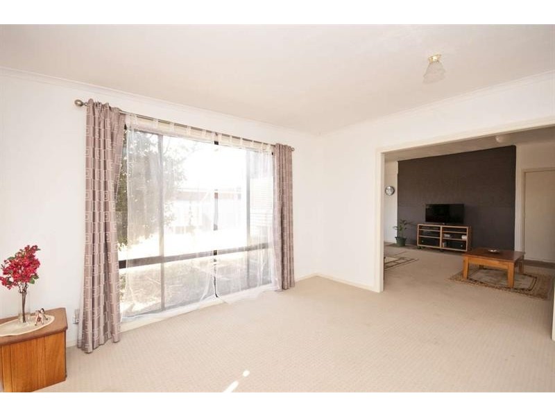 53 Railway Cres, Evanston SA 5116