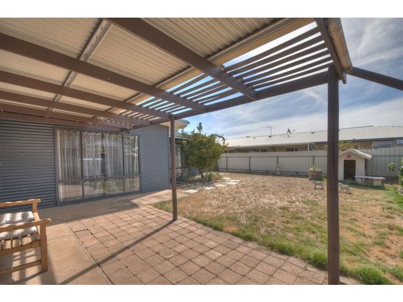 53 Railway Cres, Evanston SA 5116