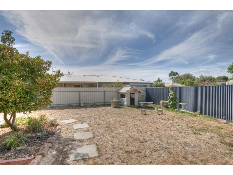 53 Railway Cres, Evanston SA 5116