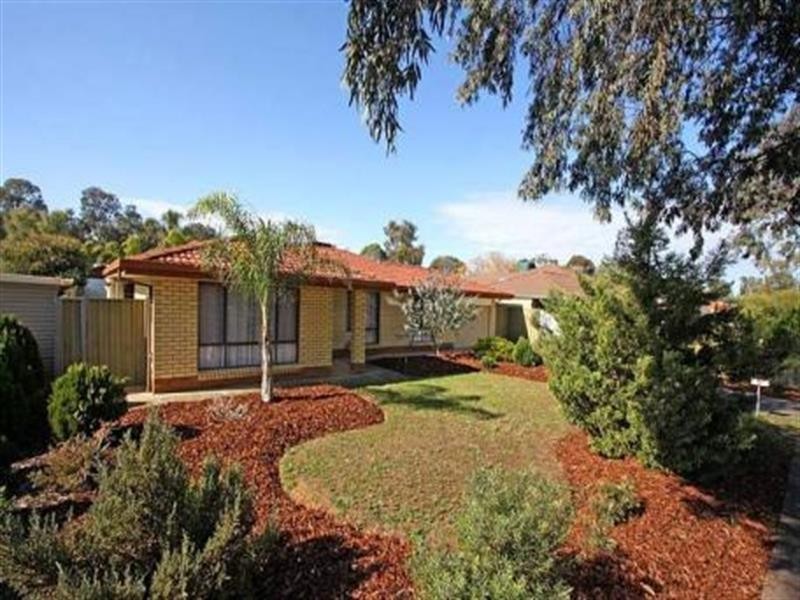 17 Blakiston  Ct, Paralowie SA 5108