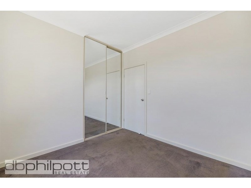 32A East Avenue, Northfield SA 5085