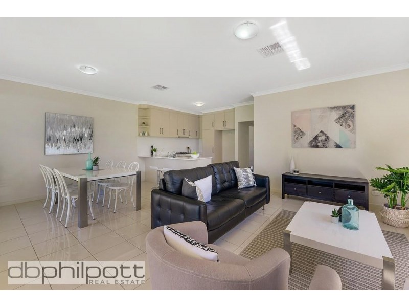 32A East Avenue, Northfield SA 5085