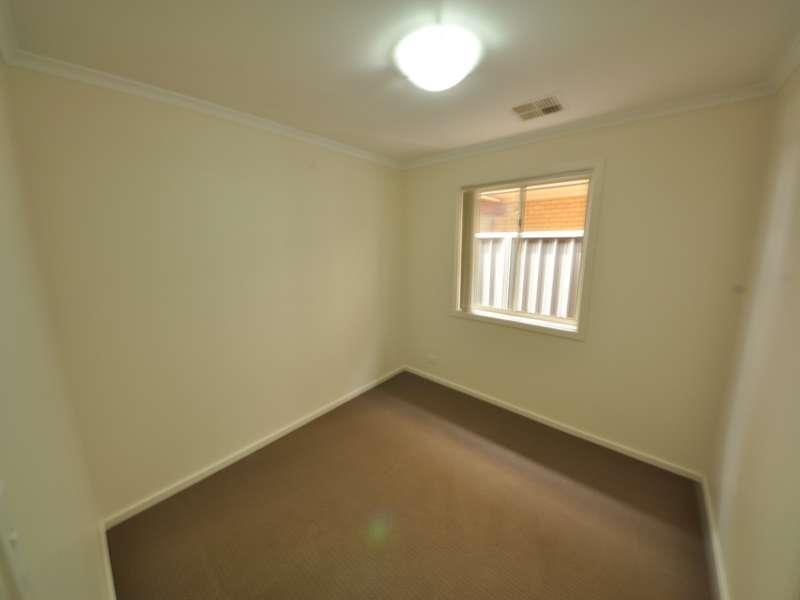 7 Days Dr, Munno Para West SA 5115