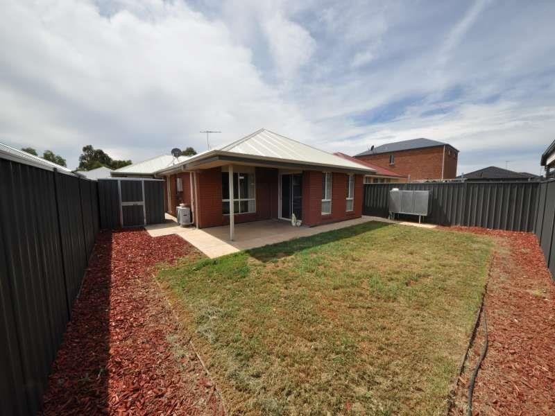 7 Days Dr, Munno Para West SA 5115