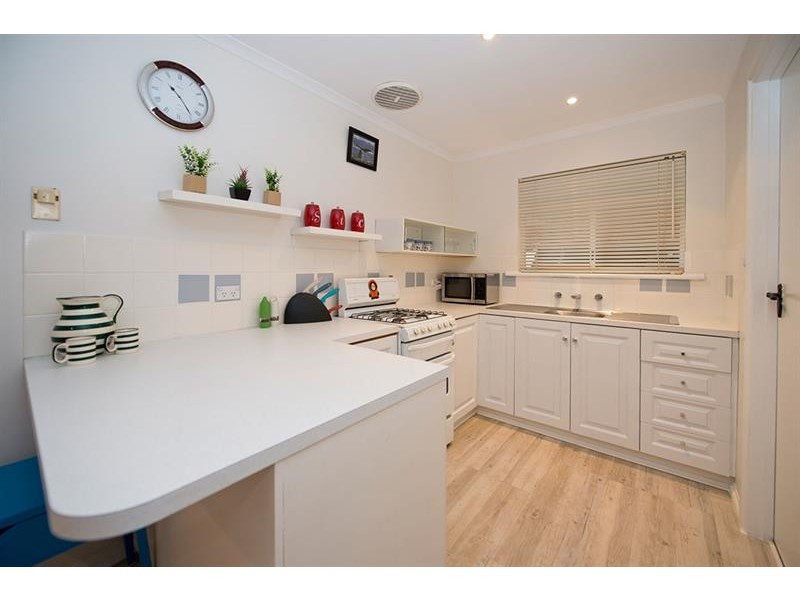 8/20 Whinnen St, St Agnes SA 5097