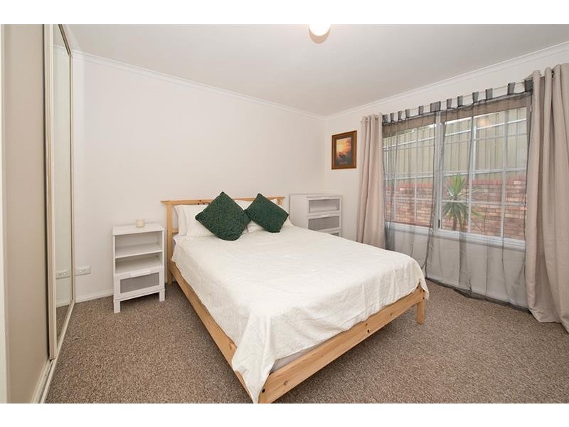 8/20 Whinnen St, St Agnes SA 5097