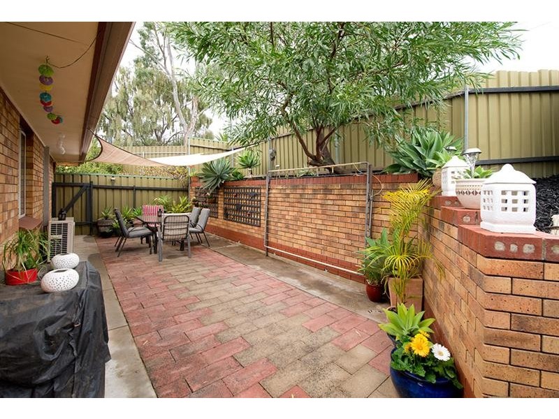 8/20 Whinnen St, St Agnes SA 5097