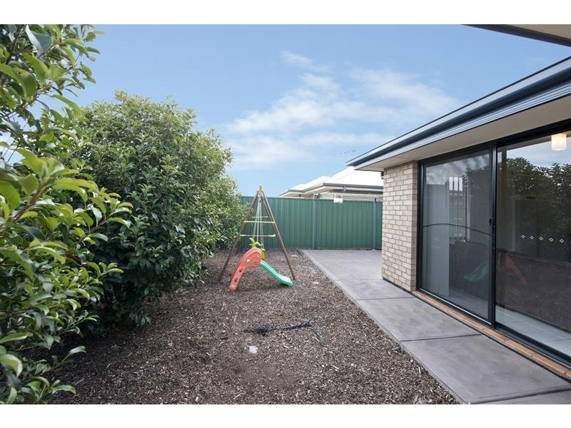 13 Gino Dr, Blakeview SA 5114