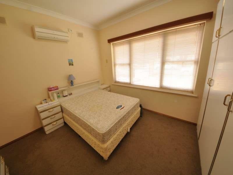 23 Chrysler Rd, Croydon Park SA 5008