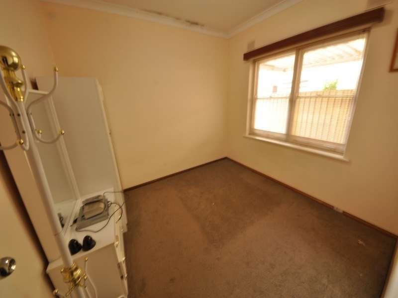 23 Chrysler Rd, Croydon Park SA 5008