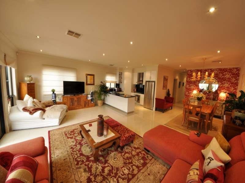 9 Clifford St, Prospect SA 5082