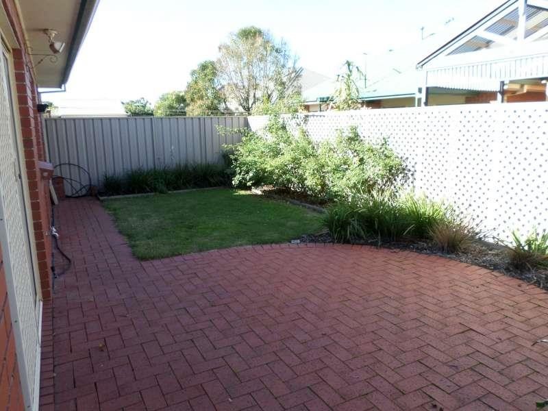 6 Porter Ave, Renown Park SA 5008