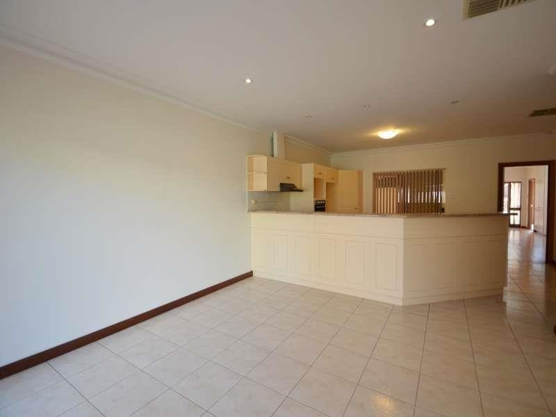 6 Porter Ave, Renown Park SA 5008
