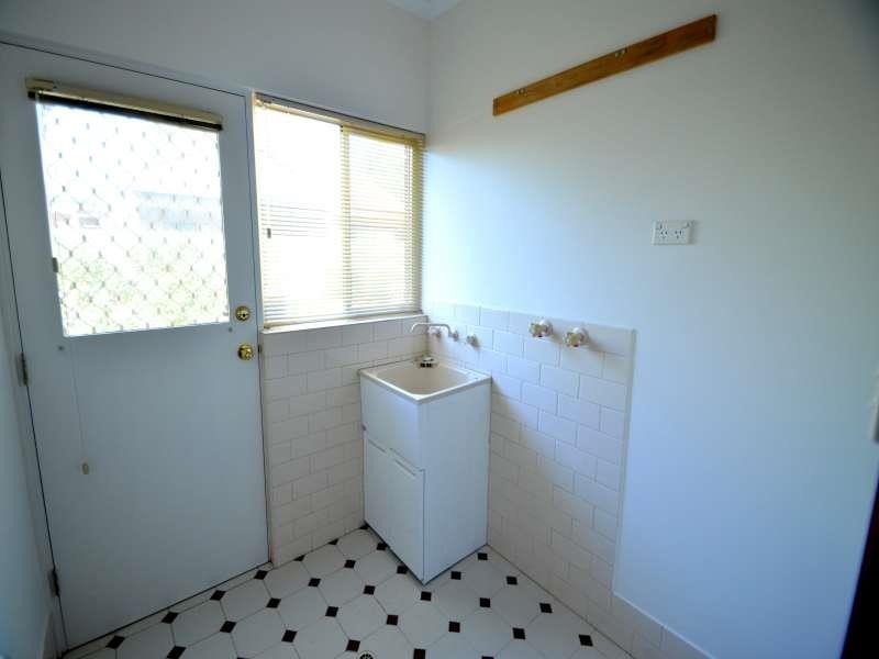 6 Porter Ave, Renown Park SA 5008