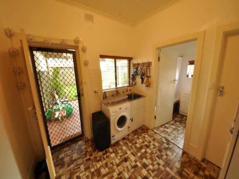 104A East St, Brompton SA 5007