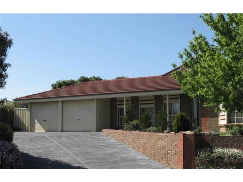 5 Lyn Ct, Wynn Vale SA 5127