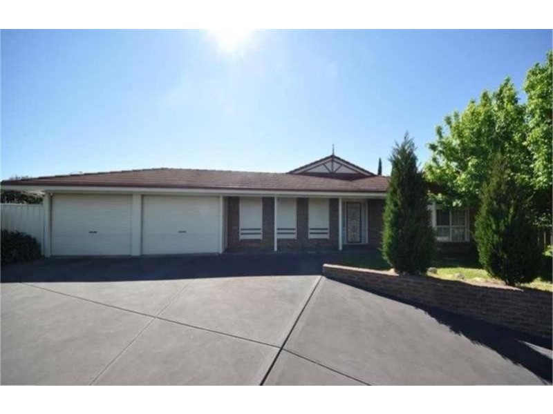 5 Lyn Ct, Wynn Vale SA 5127