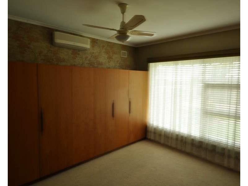 43 Frances Avenue, Para Hills SA 5096