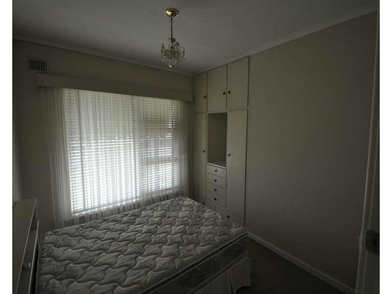 43 Frances Avenue, Para Hills SA 5096