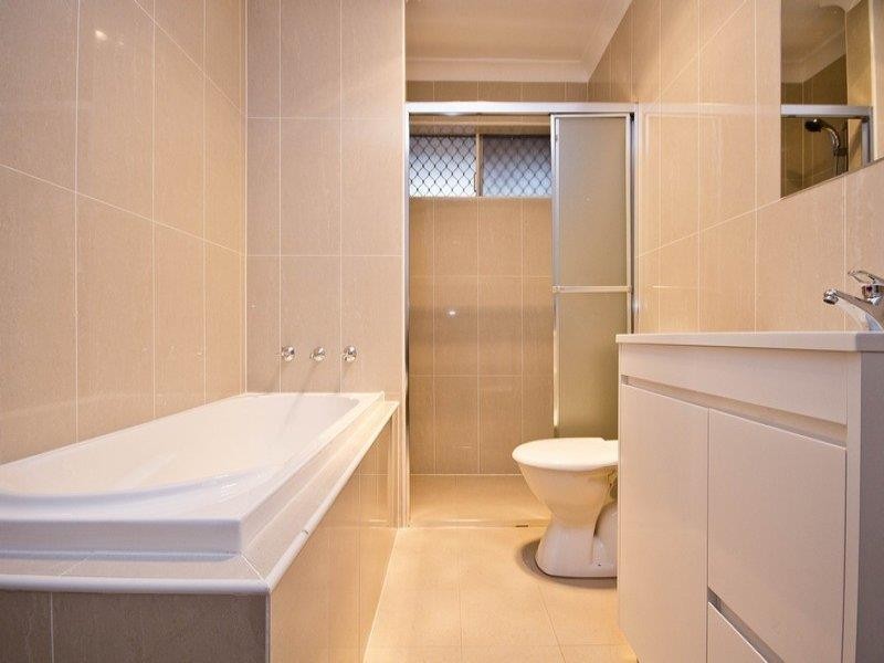 11 Padbury Rd, Gilles Plains SA 5086