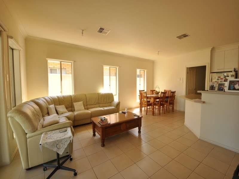 56a La Perouse Ave, Flinders Park SA 5025