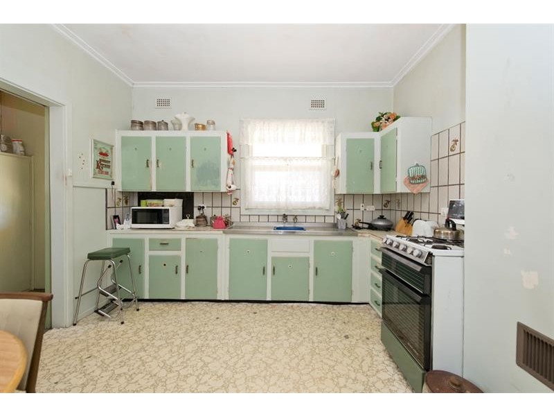 8 Lindley Rd, Greenacres SA 5086