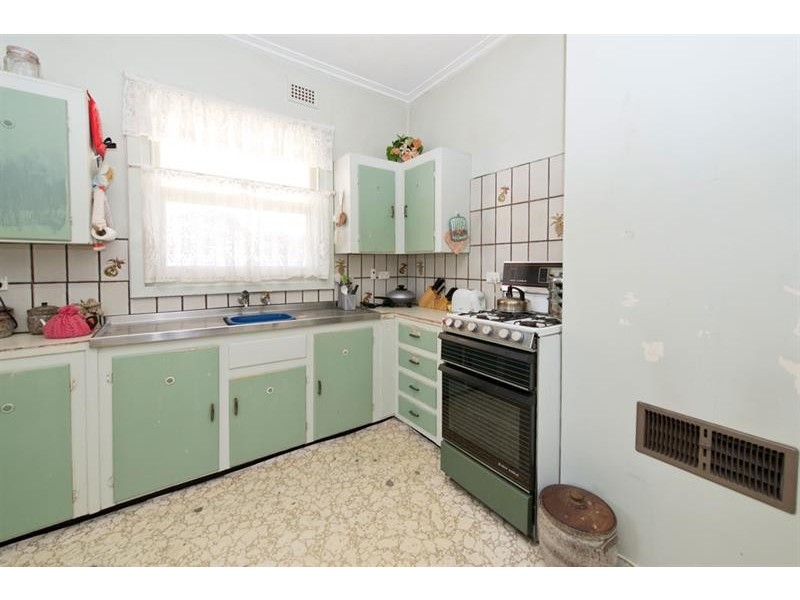 8 Lindley Rd, Greenacres SA 5086