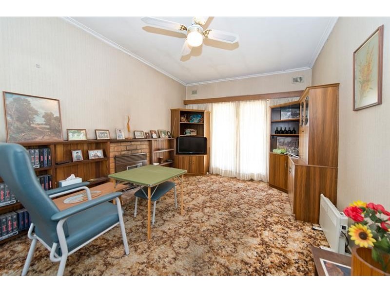 8 Lindley Rd, Greenacres SA 5086