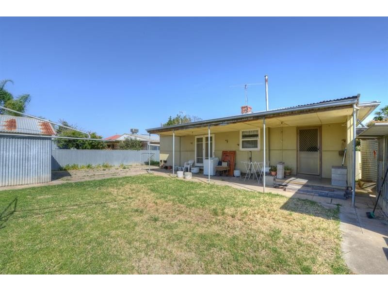 8 Lindley Rd, Greenacres SA 5086