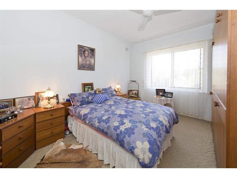 98 Collins St, Clearview SA 5085