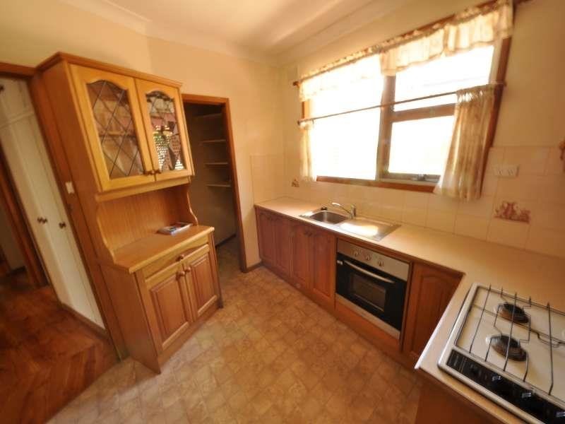 1 Rex Ave, Gilles Plains SA 5086