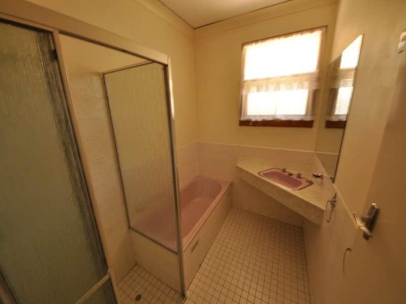 1 Rex Ave, Gilles Plains SA 5086