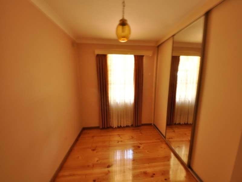 1 Rex Ave, Gilles Plains SA 5086