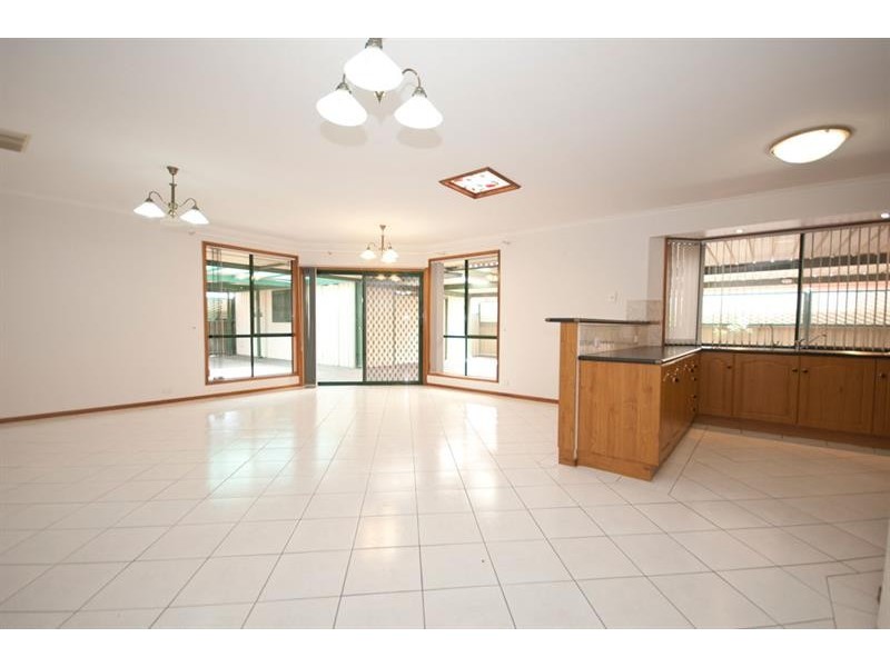 39 Parawae Rd, Salisbury Plain SA 5109