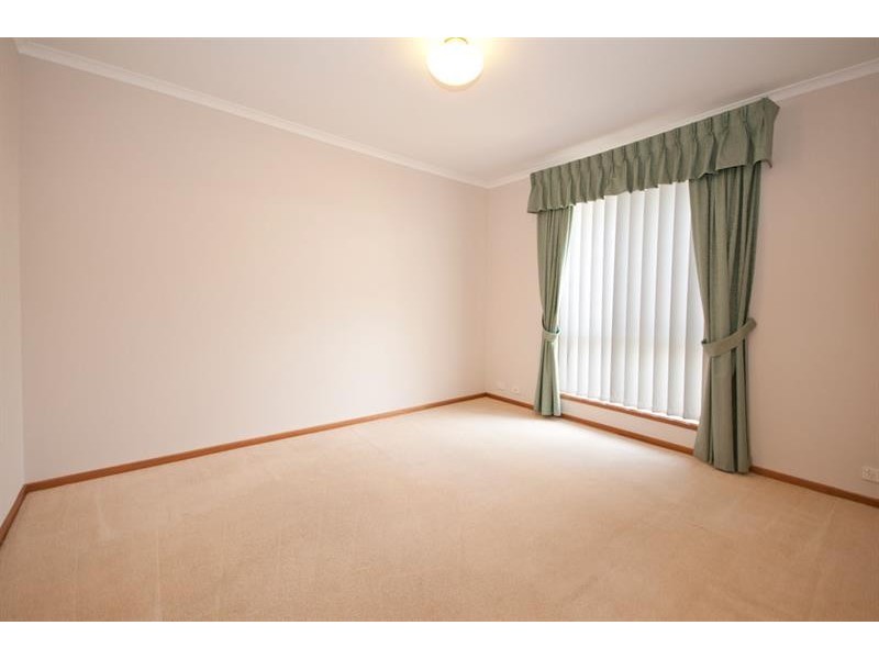 39 Parawae Rd, Salisbury Plain SA 5109