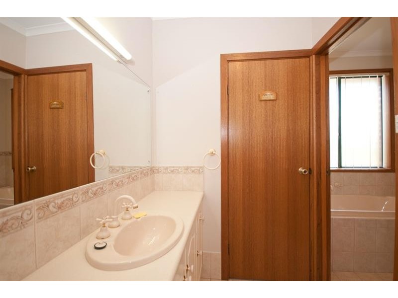 39 Parawae Rd, Salisbury Plain SA 5109