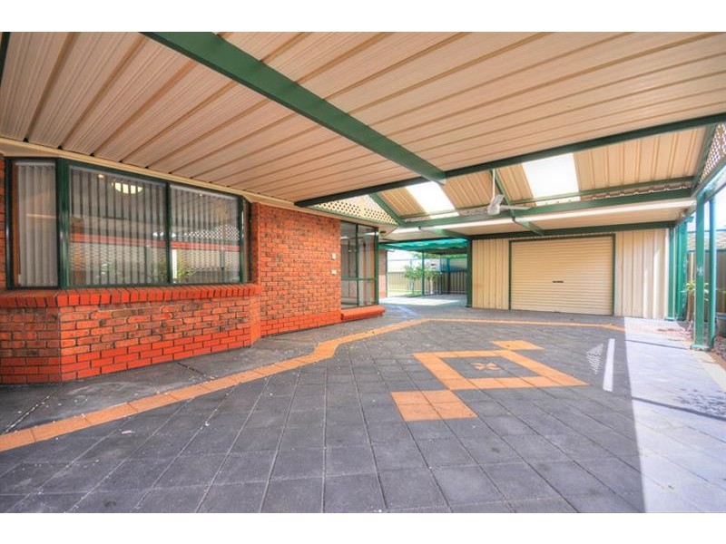 39 Parawae Rd, Salisbury Plain SA 5109