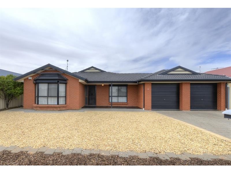 42 Peerless Rd, Munno Para West SA 5115