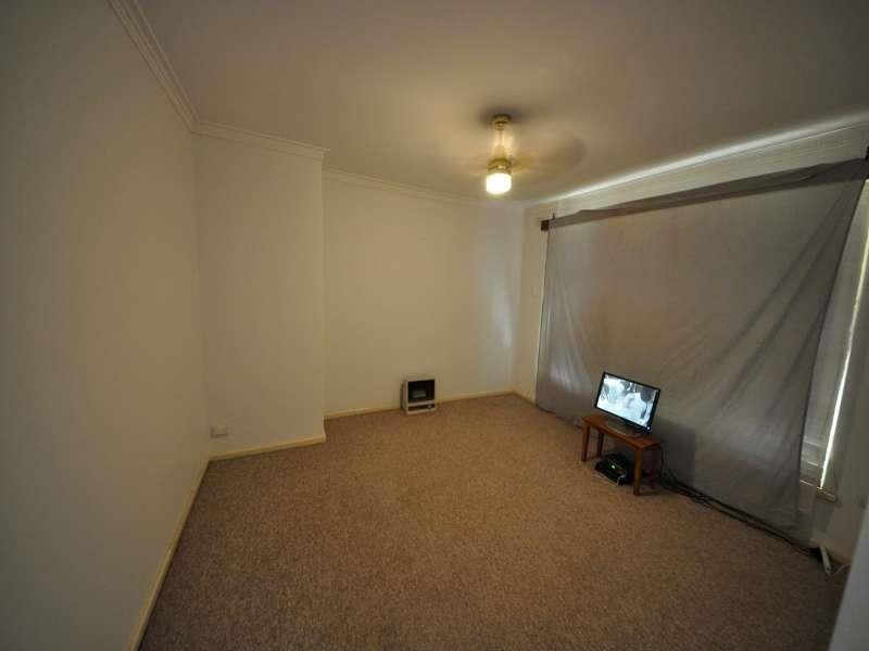 4 Dorset St, Brahma Lodge SA 5109