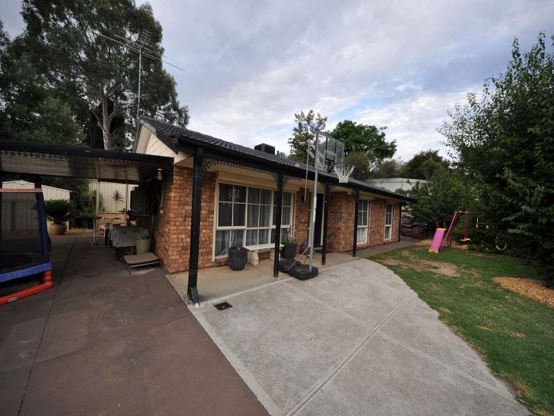 200 Grenfell Rd, Wynn Vale SA 5127