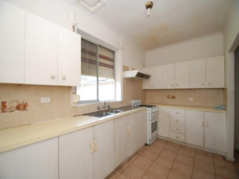 37 Florence Ave, Blair Athol SA 5084