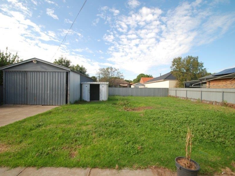 37 Florence Ave, Blair Athol SA 5084